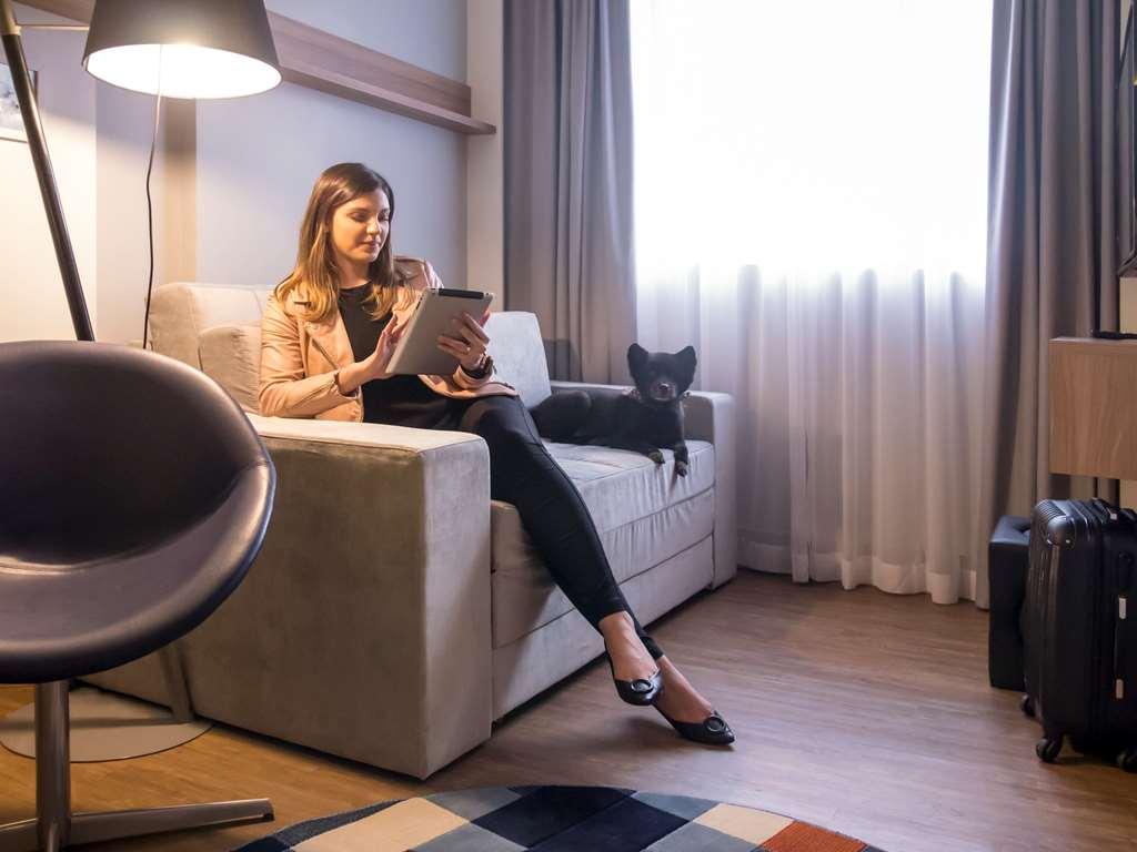 Aparthotel Adagio Curitiba Batel Rum bild